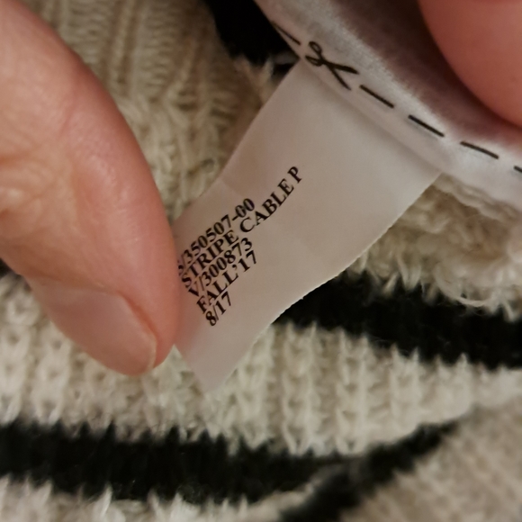 Banana Republic Wool Cashmere Blend Peplum Cable Knit Sweater - Picture 7 of 7